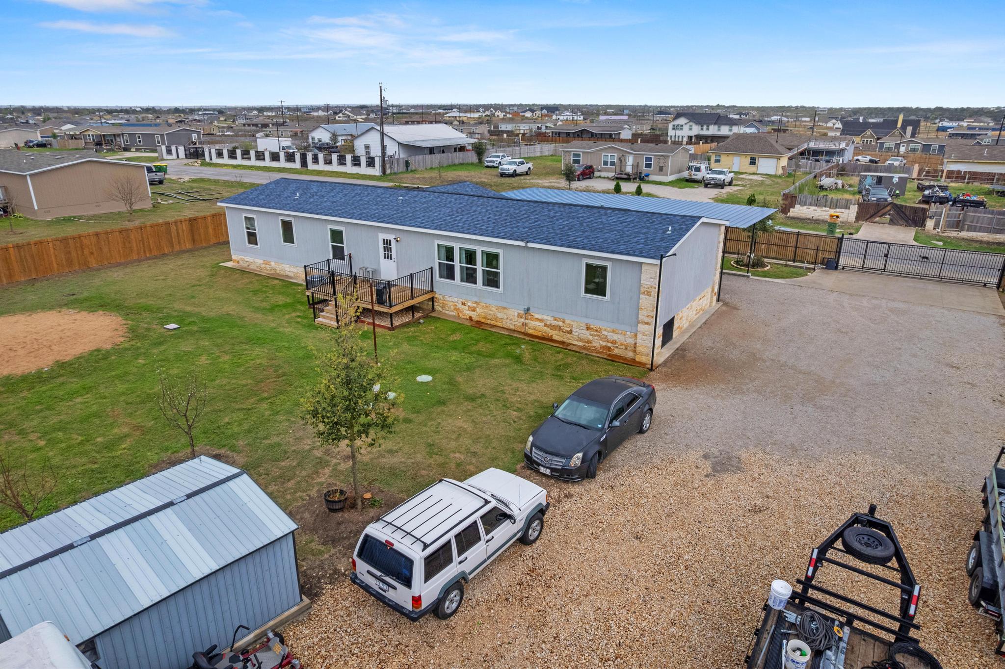 122 Kelp Gull Drive Del Valle TX 78617
