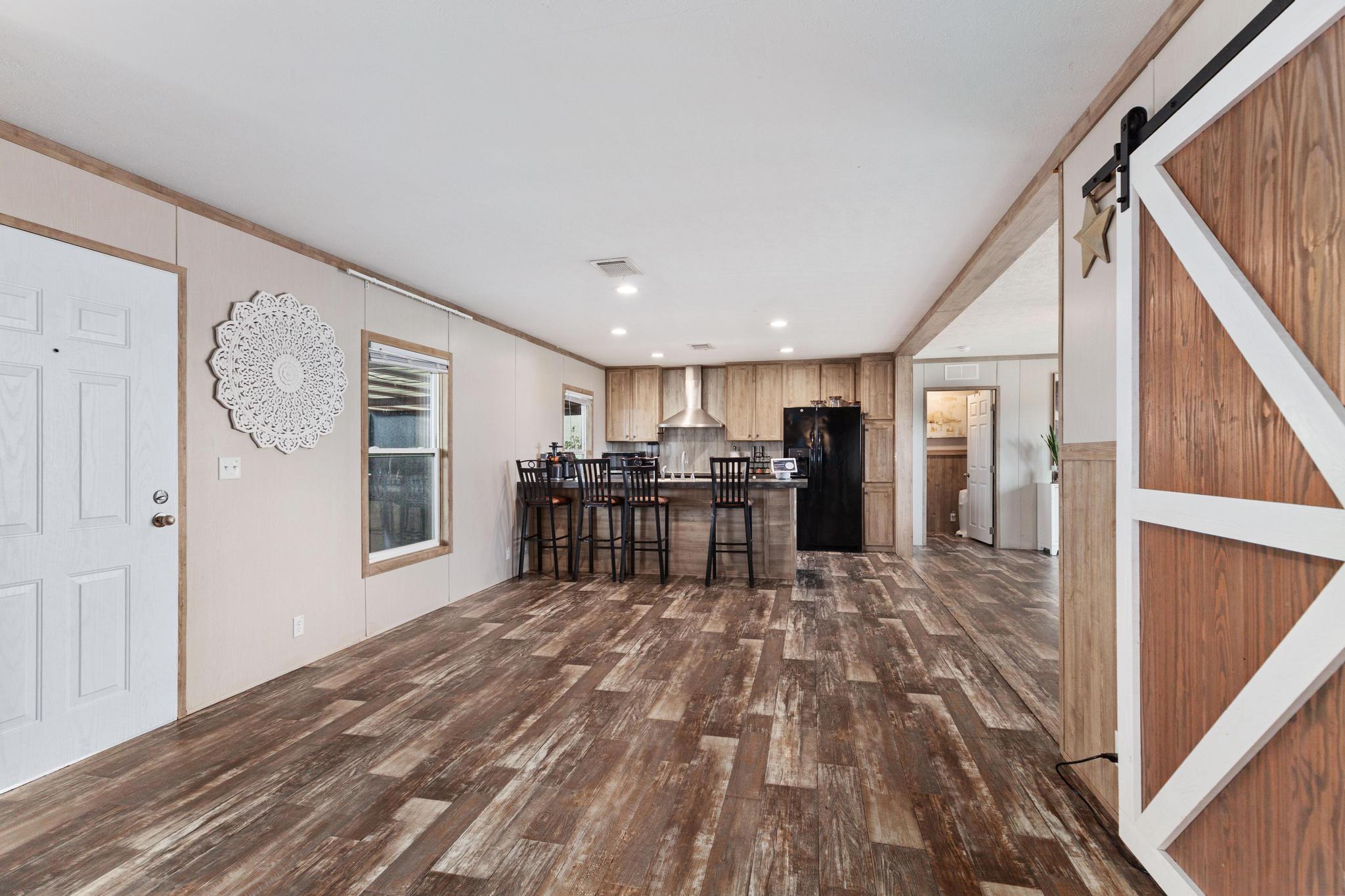 122 Kelp Gull Drive Del Valle TX 78617