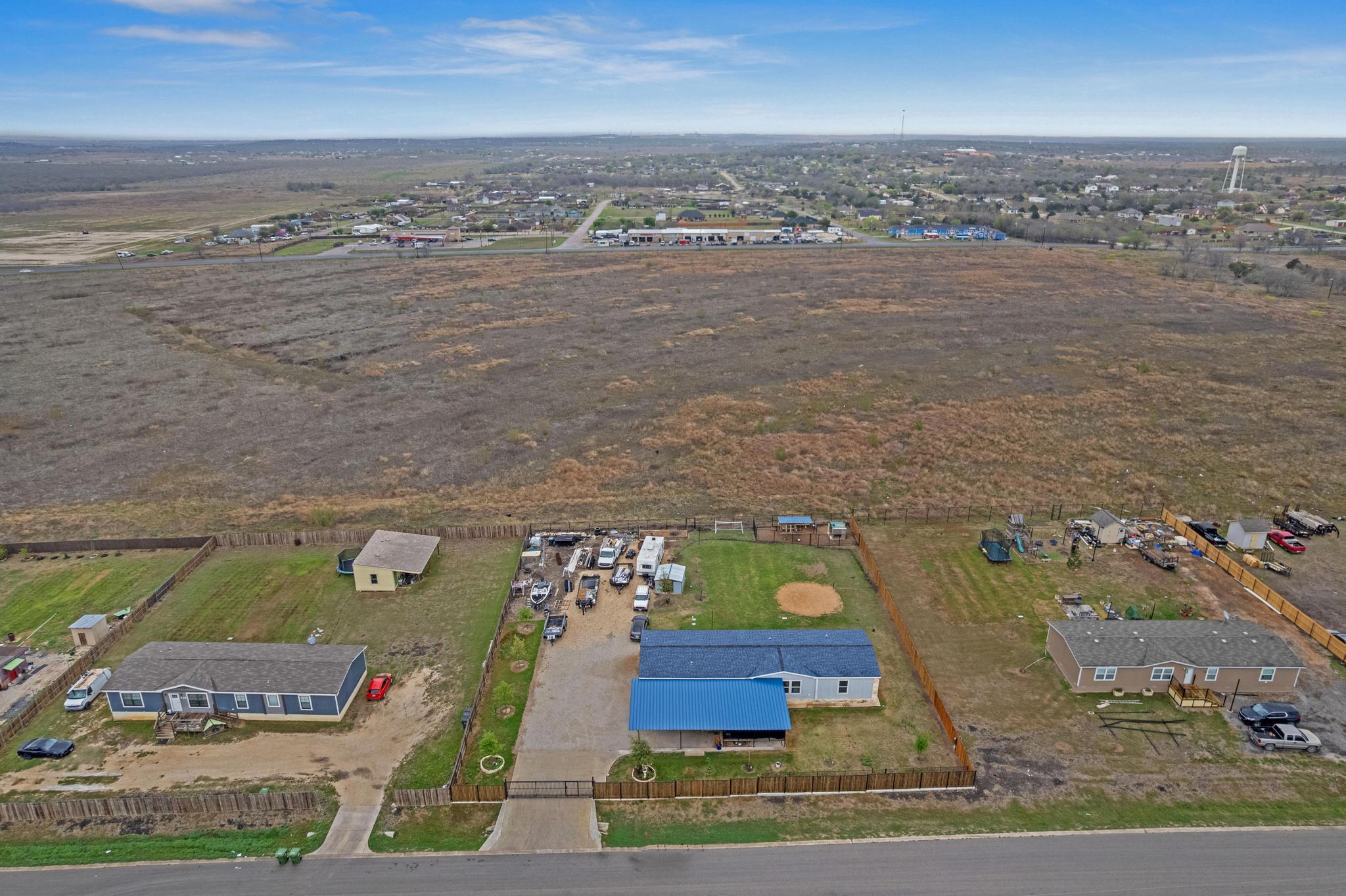 122 Kelp Gull Drive Del Valle TX 78617