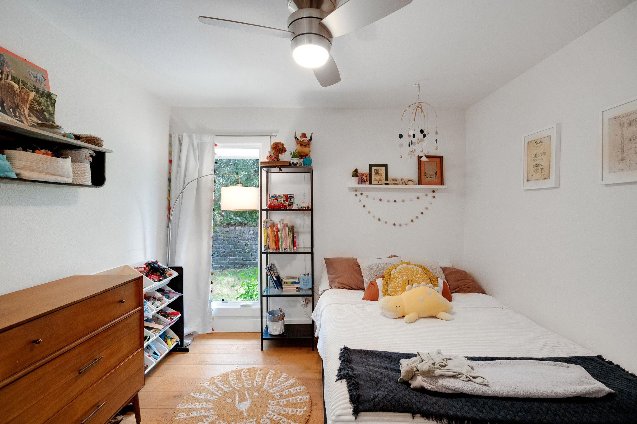 2502 Side Cove Austin TX 78704