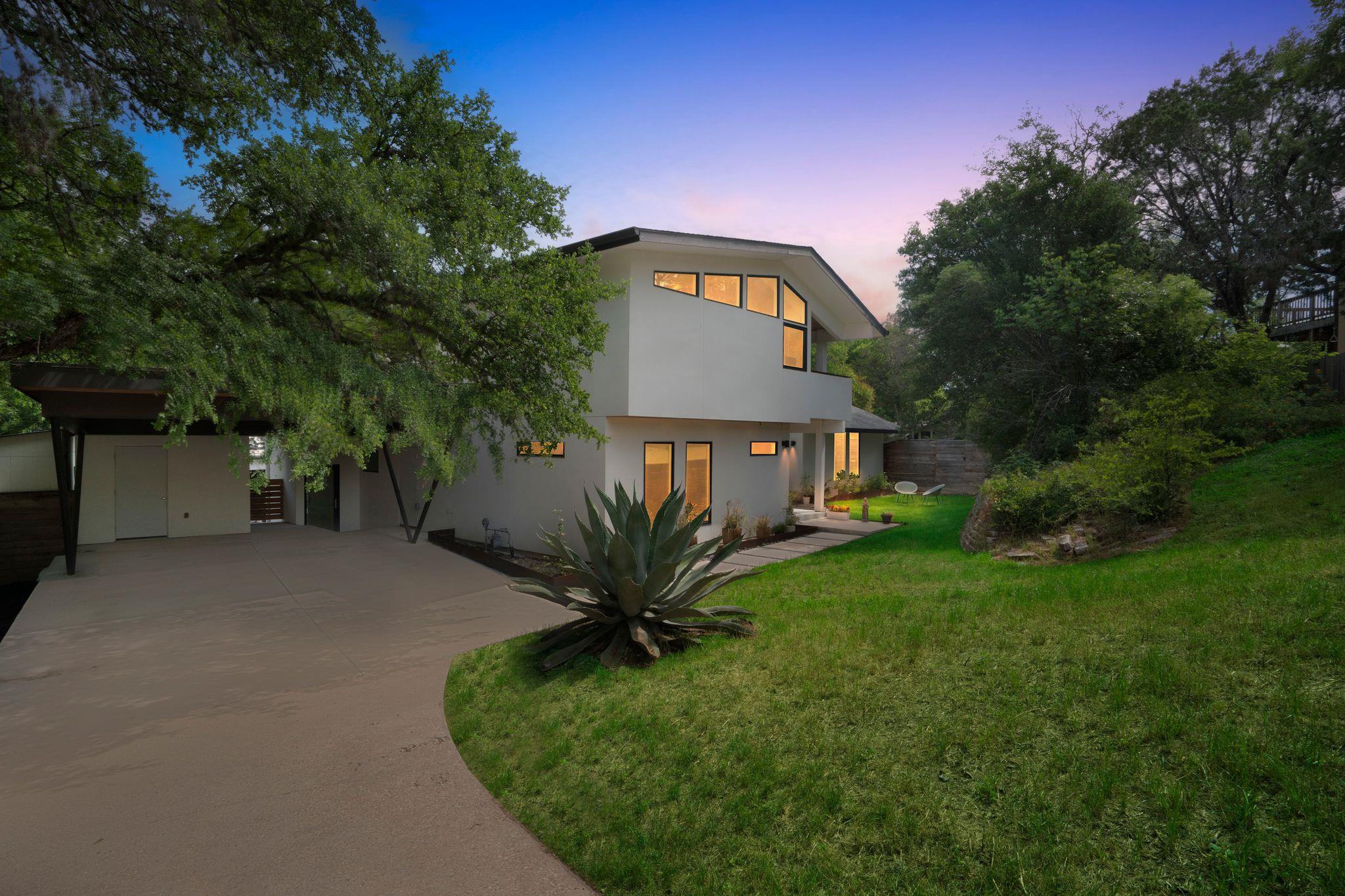 2502 Side Cove Austin TX 78704