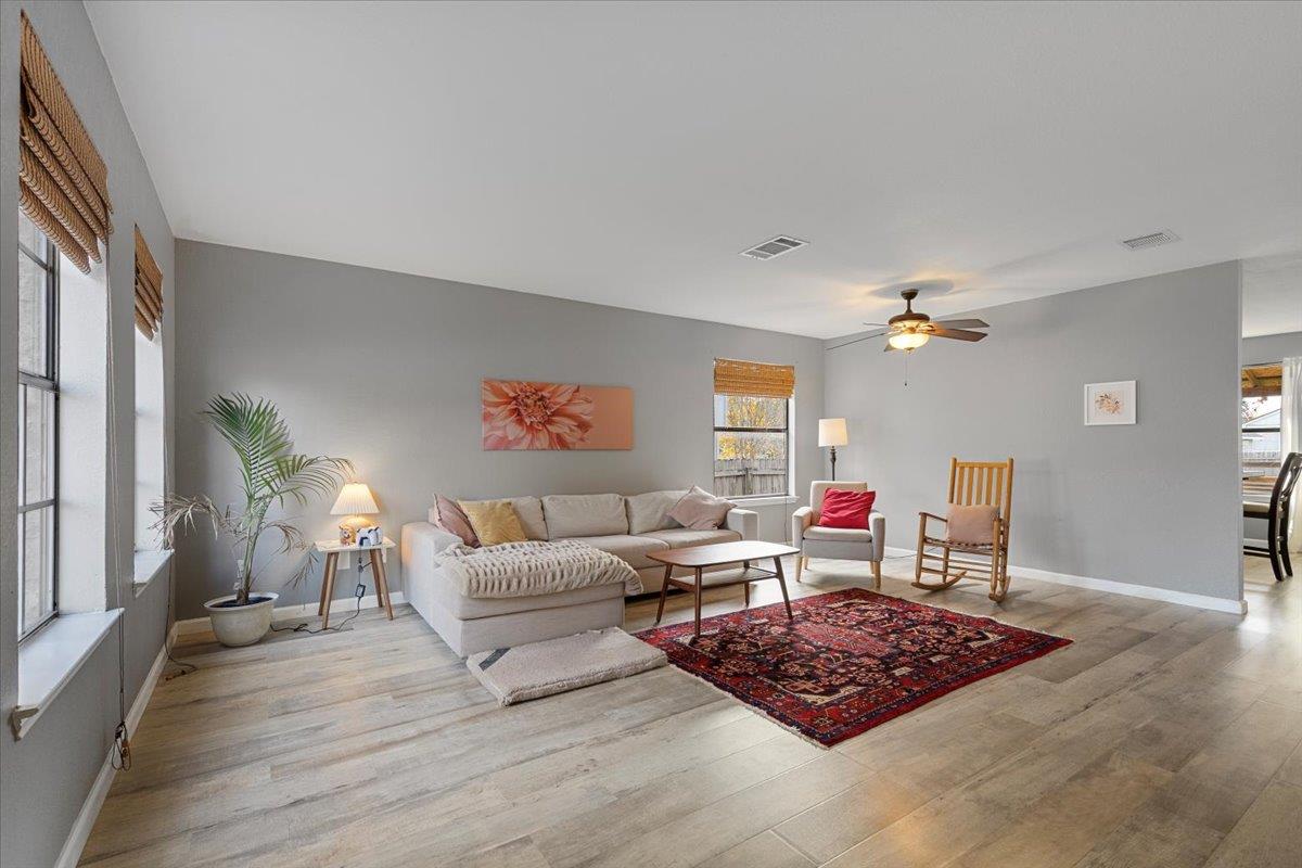 1417 Deer Ledge Trail Cedar Park TX 78613