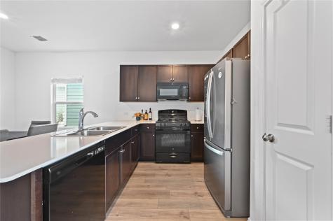 7717 Poppy Petal Loop Del Valle TX 78617