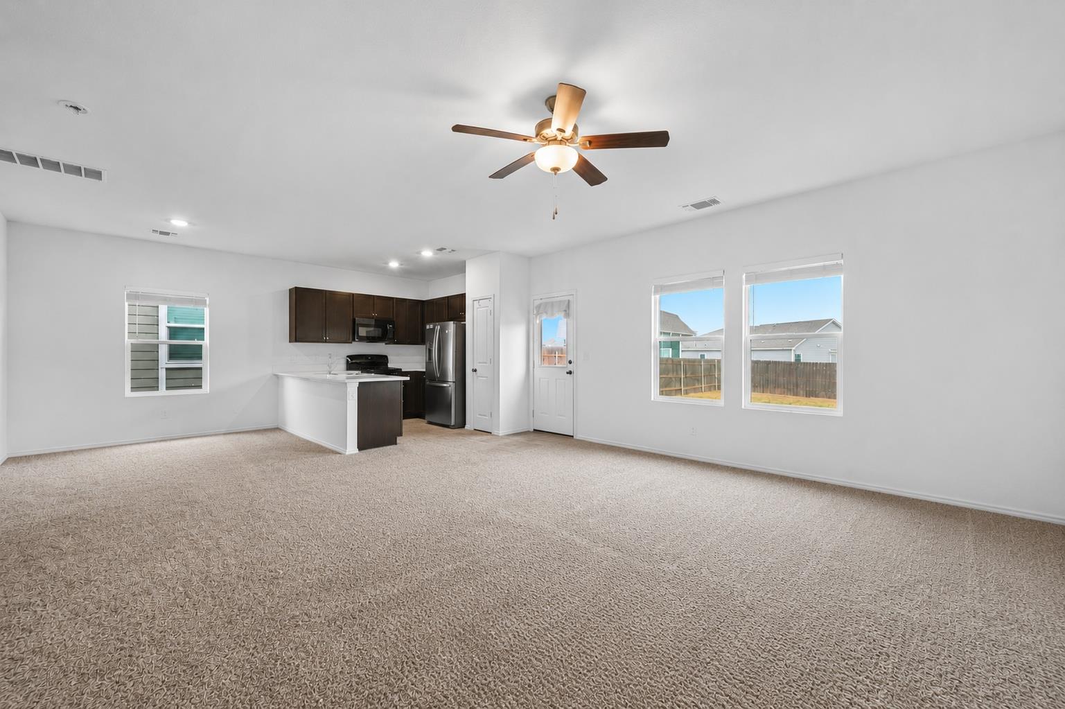 7717 Poppy Petal Loop Del Valle TX 78617