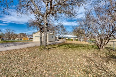 310 S Chaparral Burnet TX 78611
