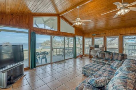 310 S Chaparral Burnet TX 78611