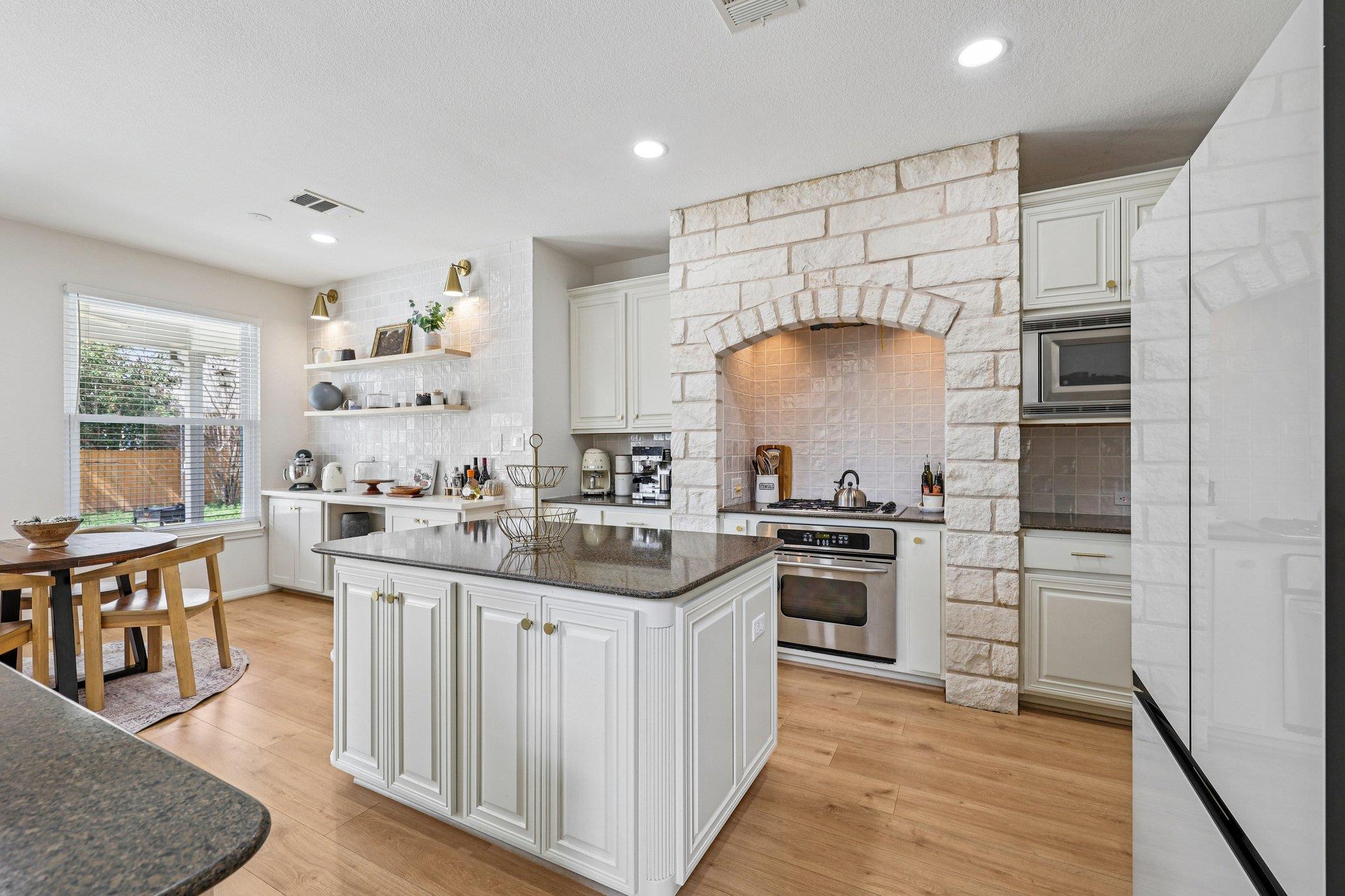18712 Deep Water Drive Pflugerville TX 78660