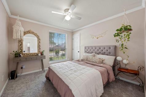 1923 Barnett Drive Cedar Park TX 78613