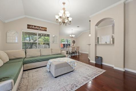 1923 Barnett Drive Cedar Park TX 78613