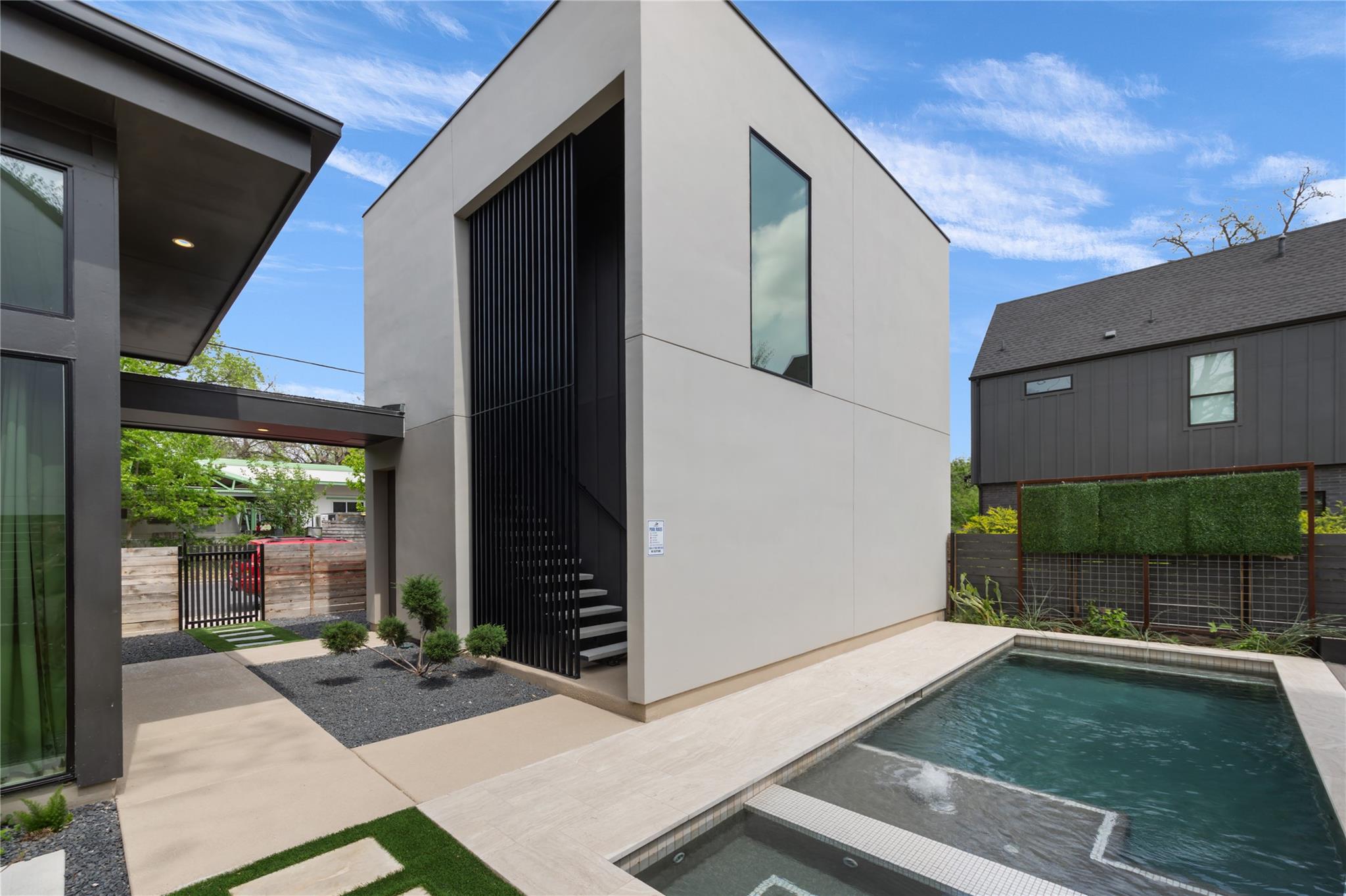 3201 Holton Street Austin TX 78702