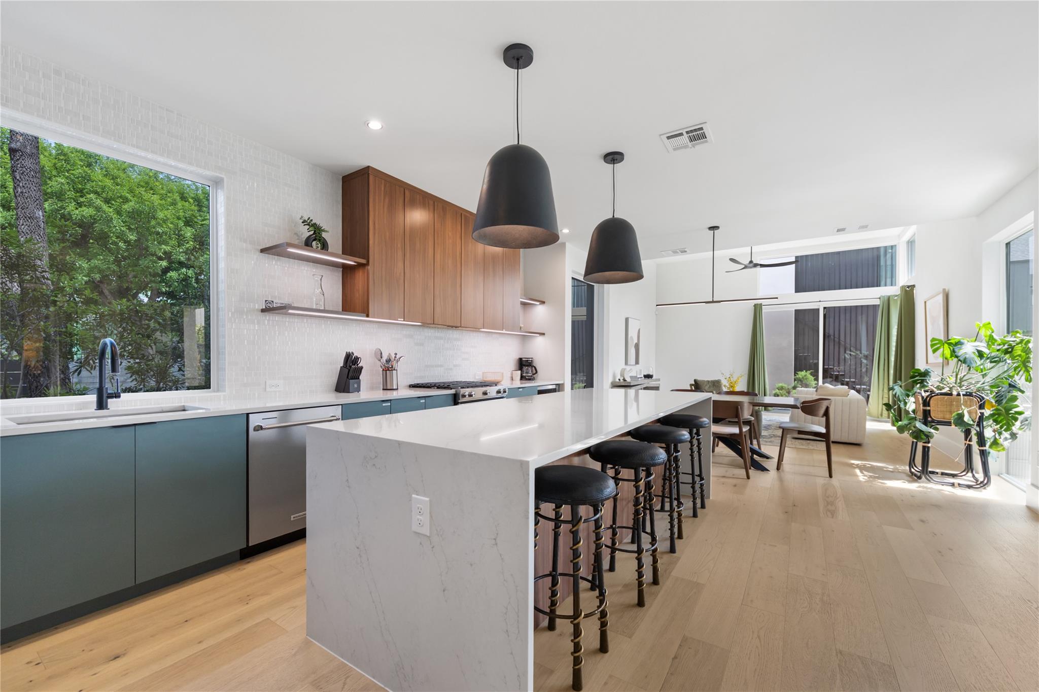 3201 Holton Street Austin TX 78702