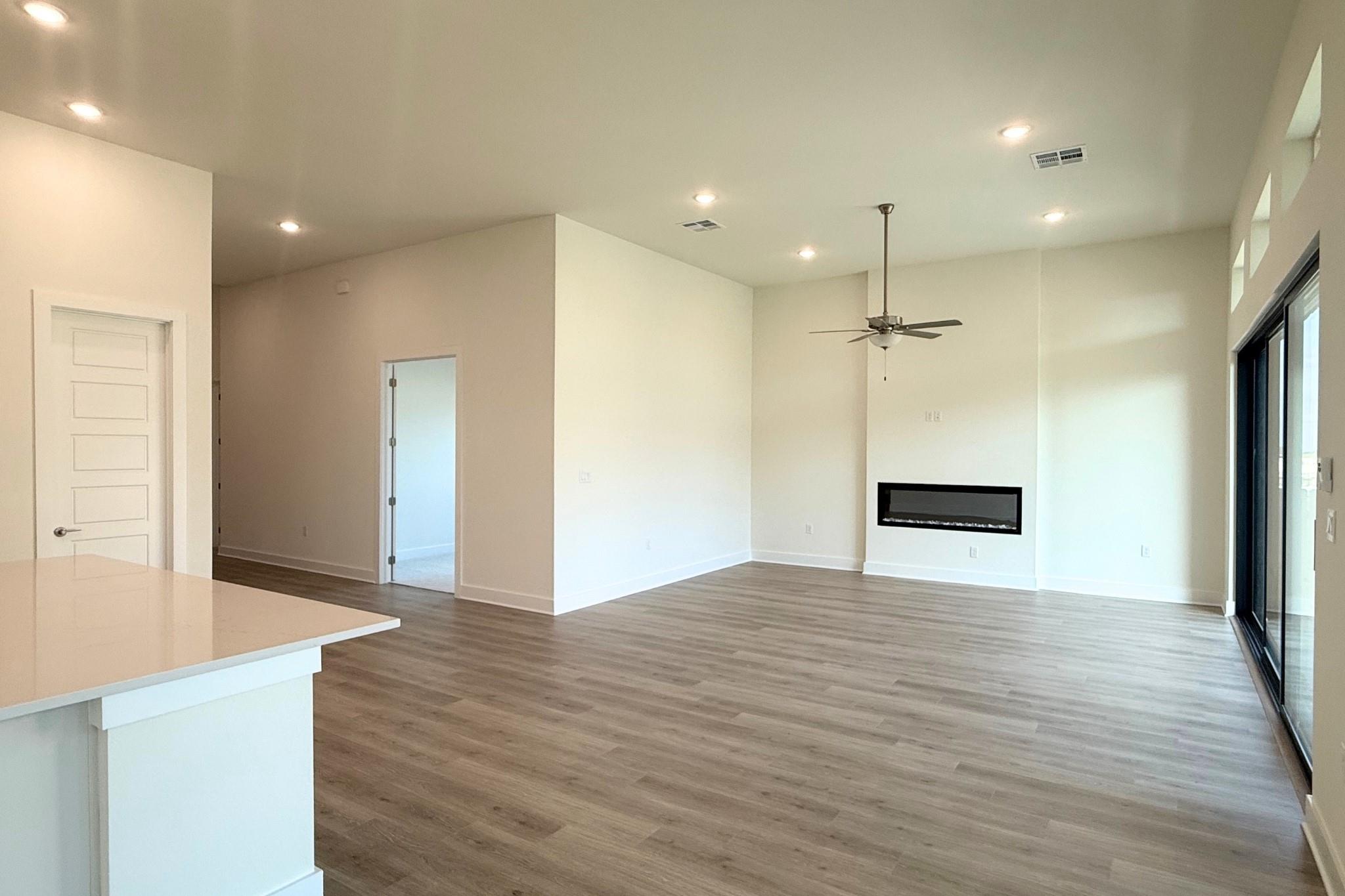 17313 Silverman Drive Pflugerville TX 78660