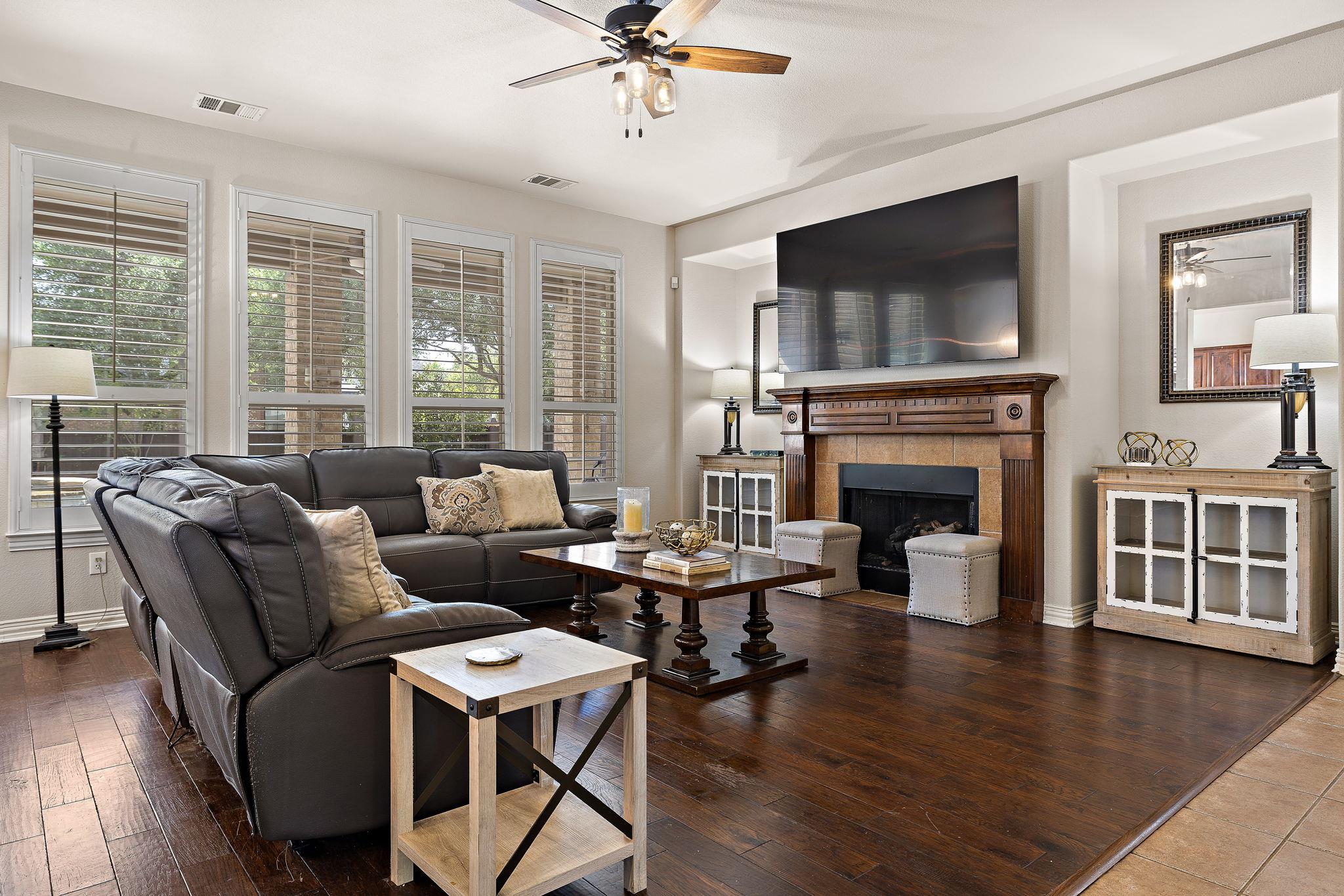 2237 Hamlet Circle Round Rock TX 78664