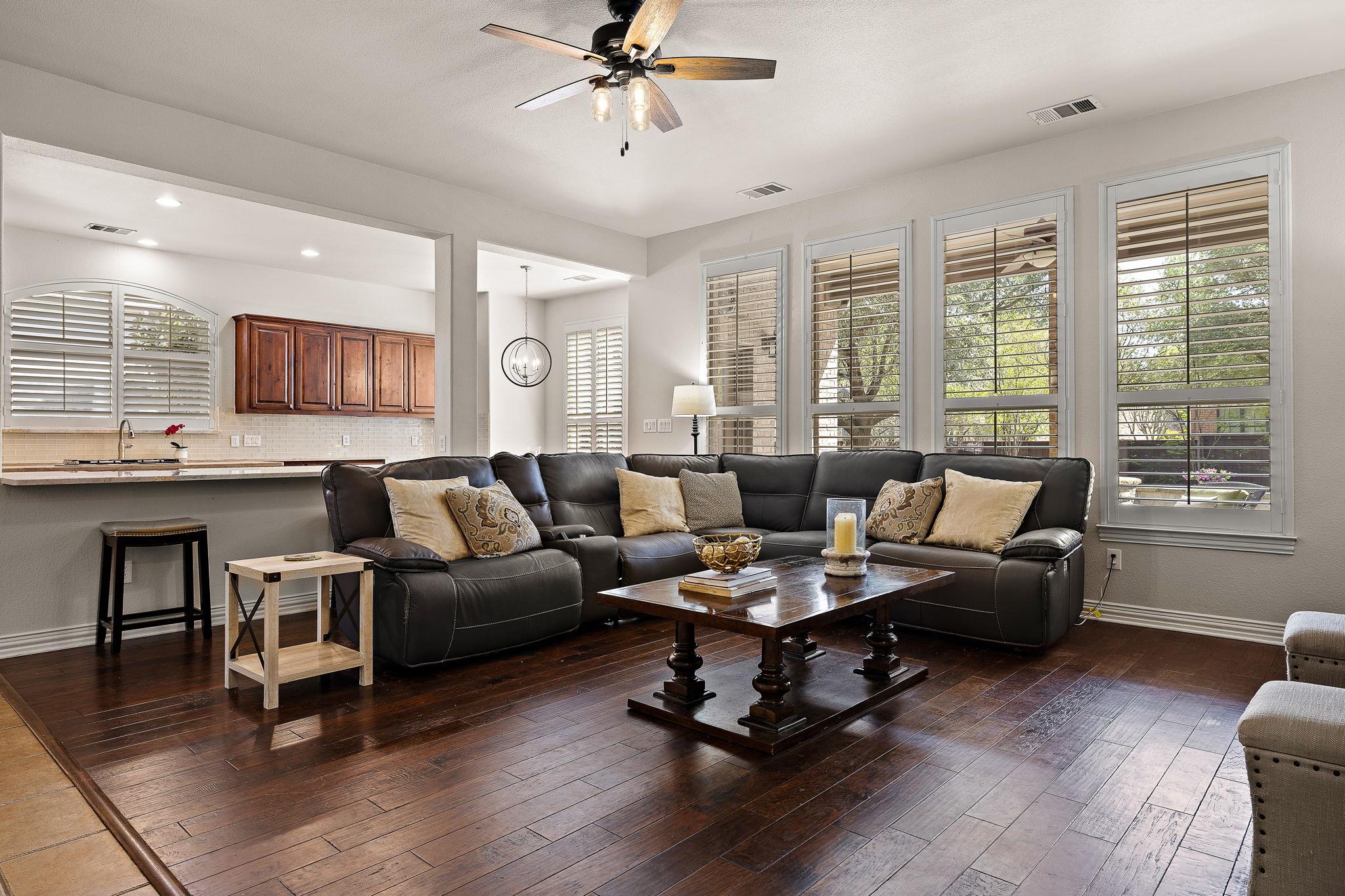 2237 Hamlet Circle Round Rock TX 78664