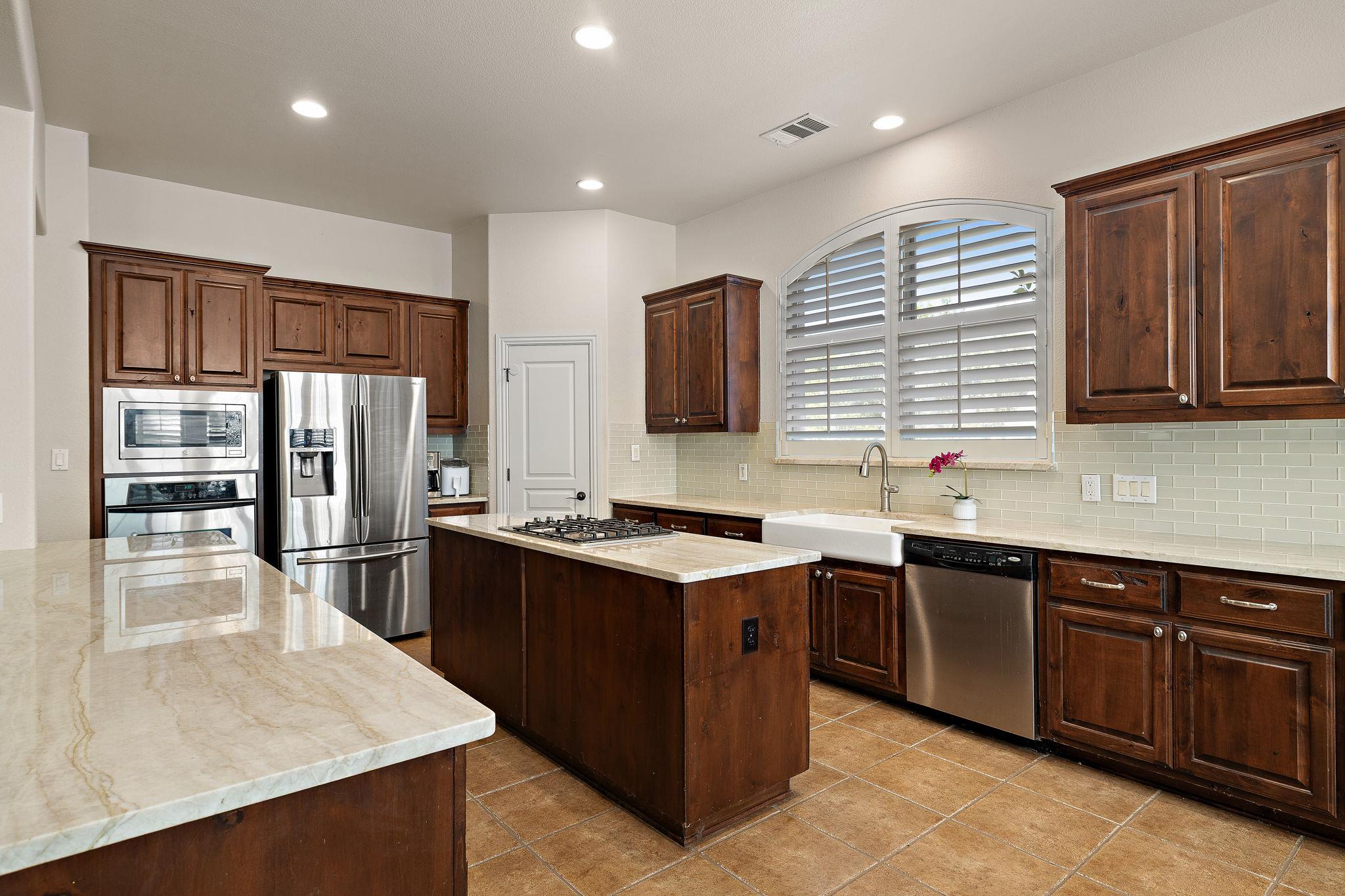 2237 Hamlet Circle Round Rock TX 78664