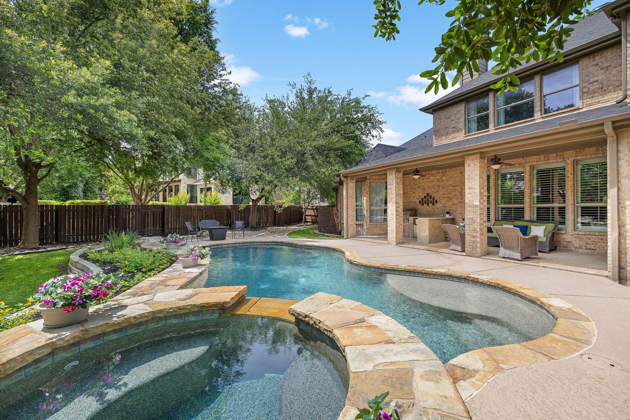 2237 Hamlet Circle Round Rock TX 78664