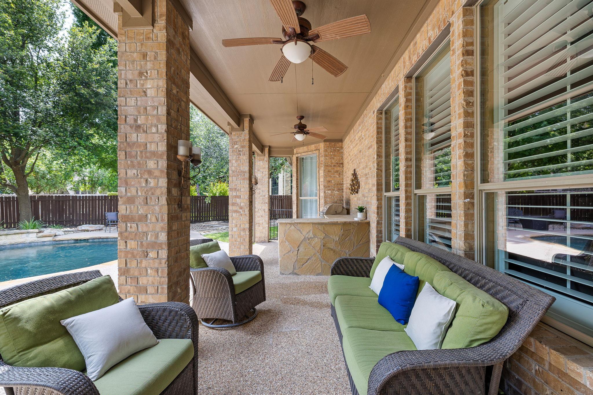 2237 Hamlet Circle Round Rock TX 78664