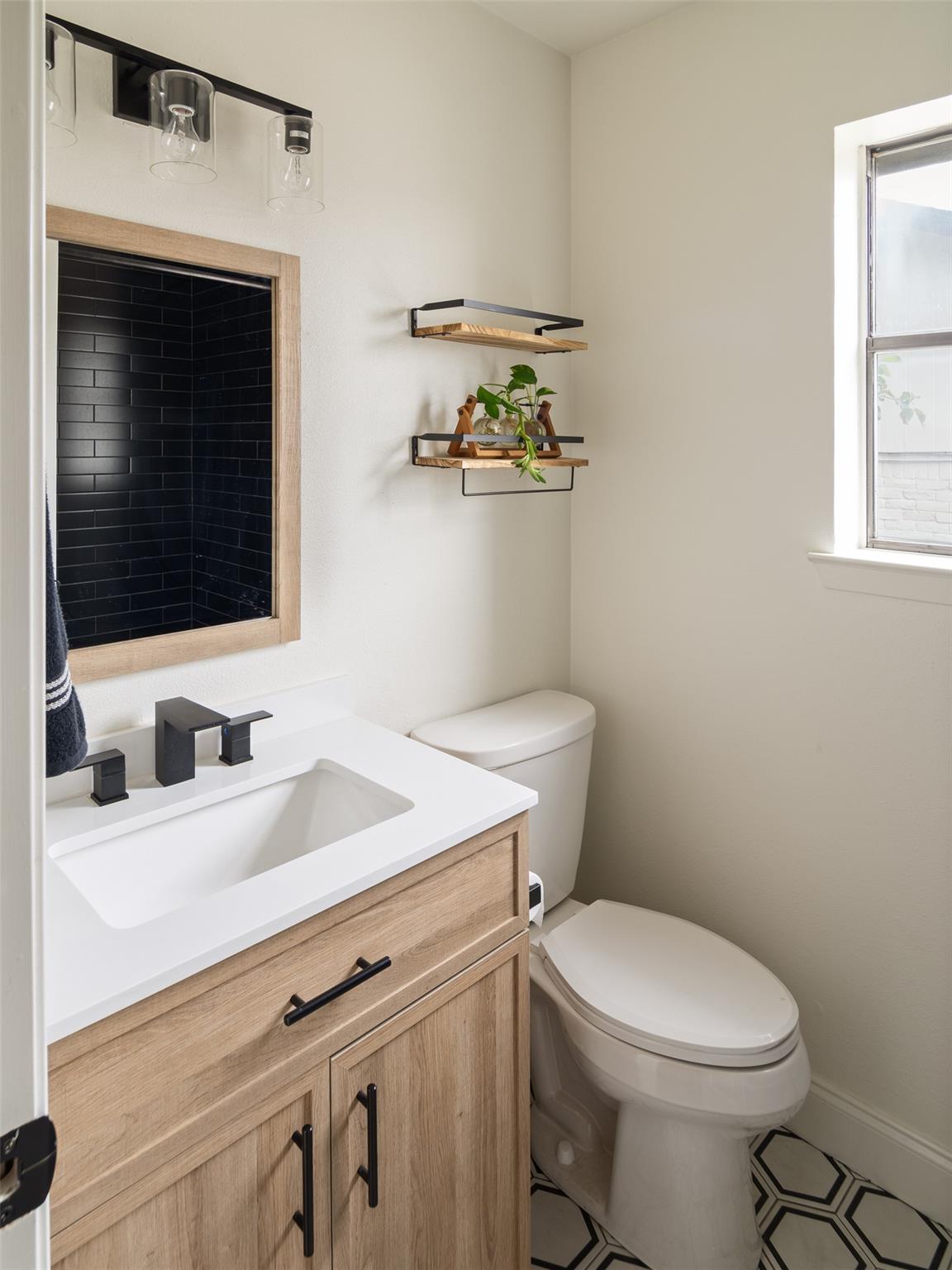 304 Skyloop Drive Austin TX 78745