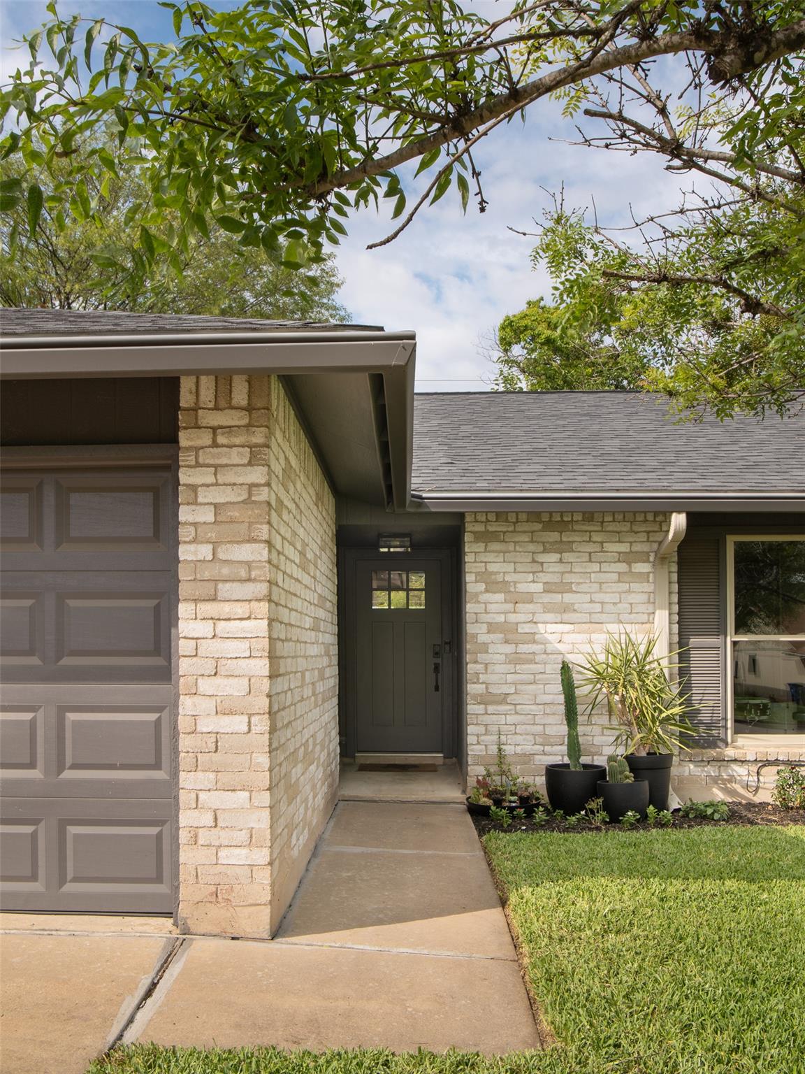 304 Skyloop Drive Austin TX 78745