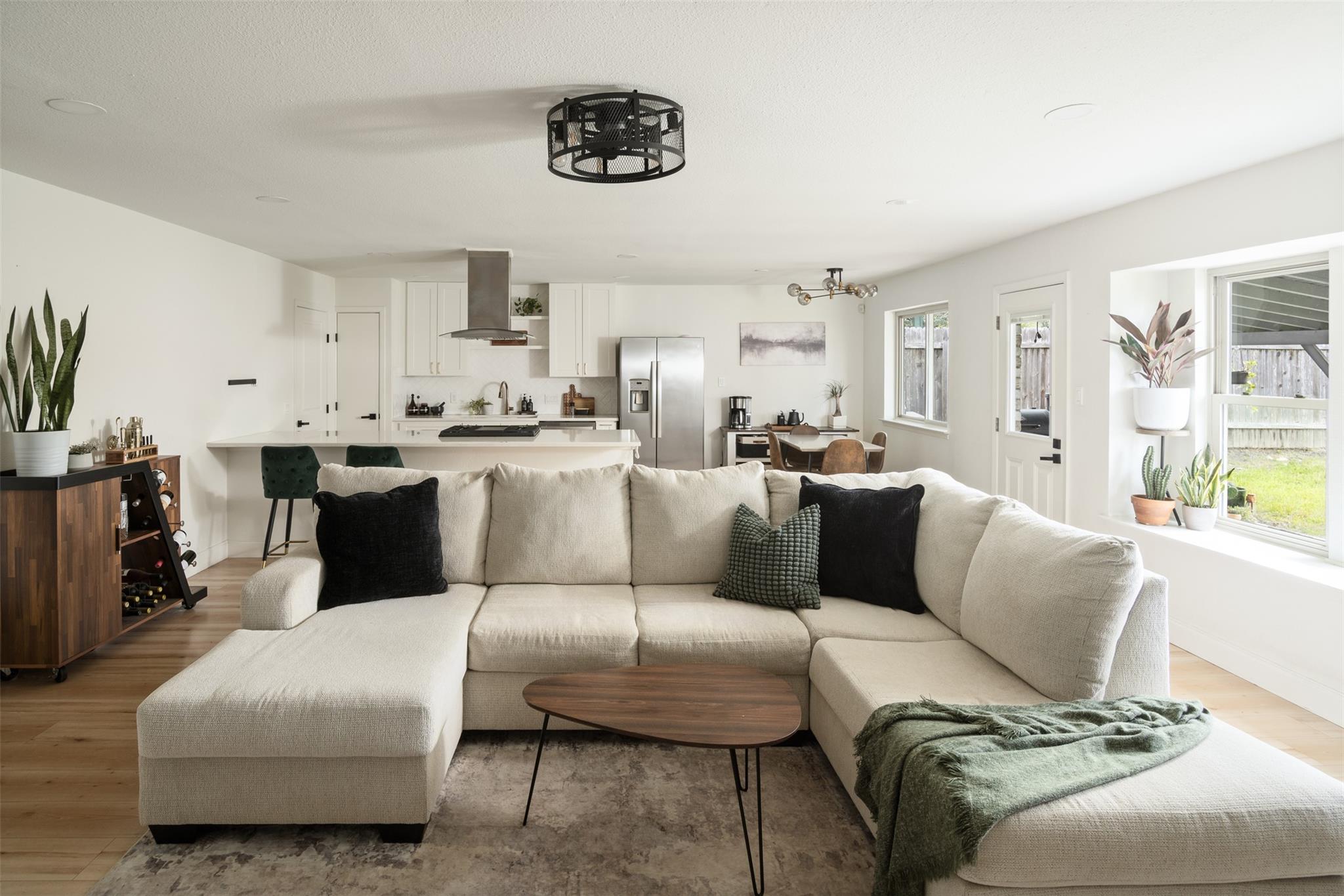 304 Skyloop Drive Austin TX 78745