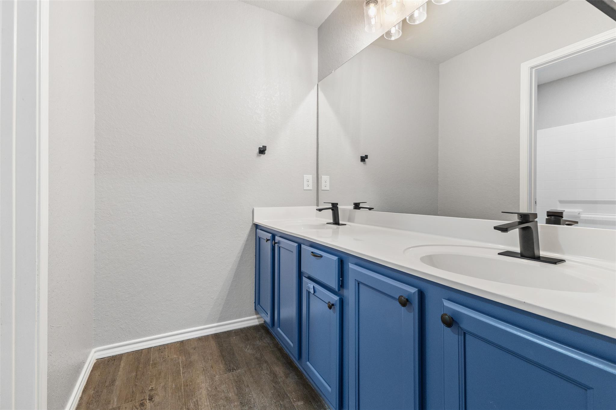 223 Hunters Brook San Antonio TX 78253
