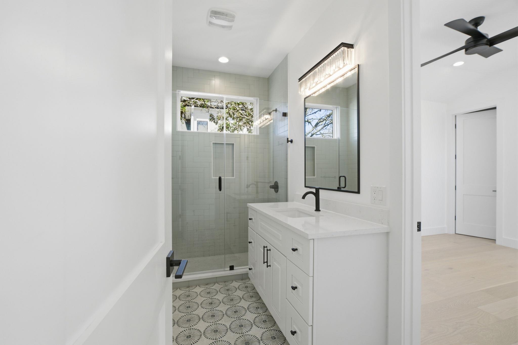 400 Post Road Drive Austin TX 78704