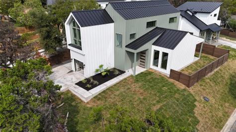400 Post Road Drive Austin TX 78704