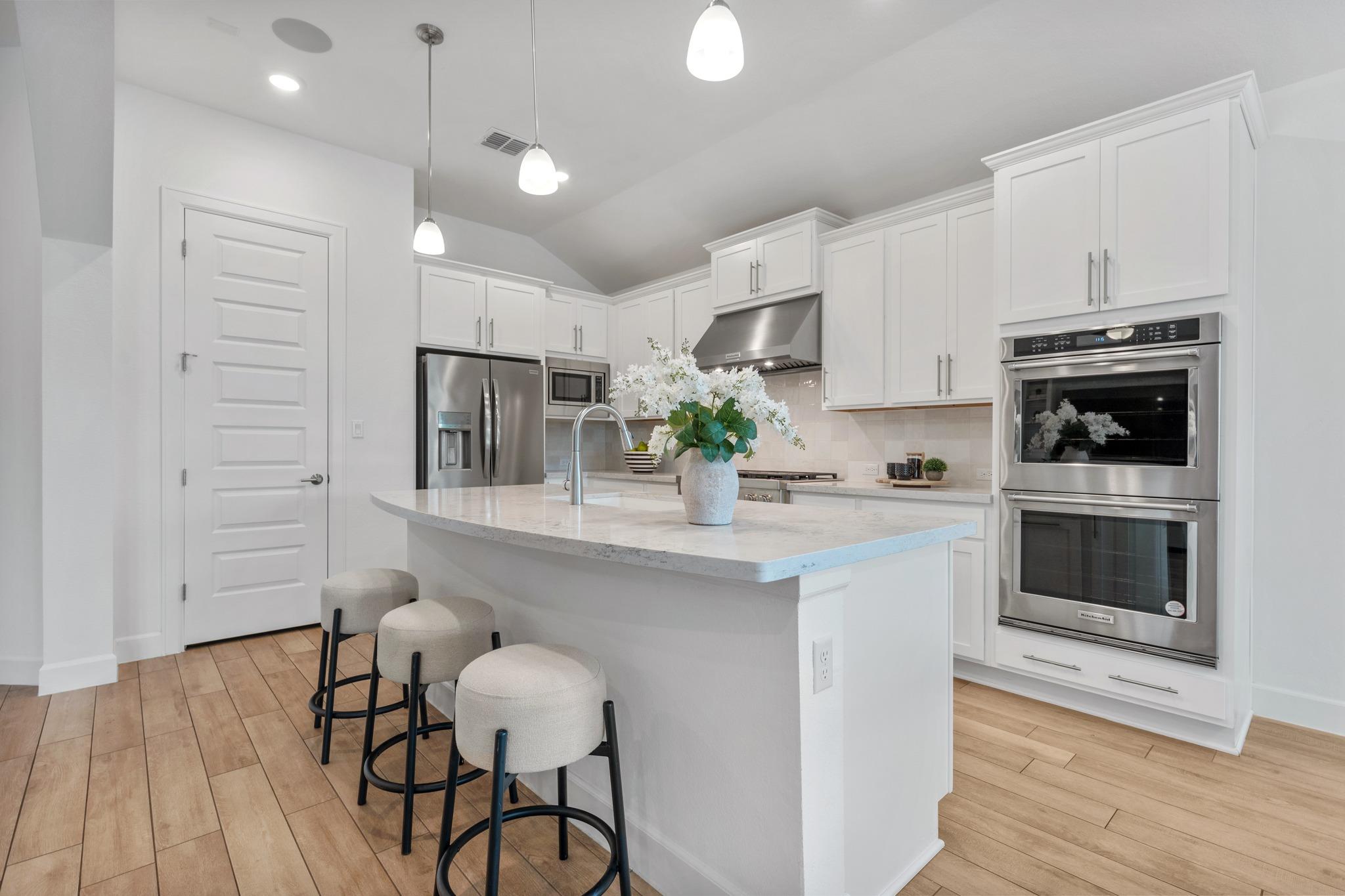 606 Bonfisk Bend Austin TX 78738