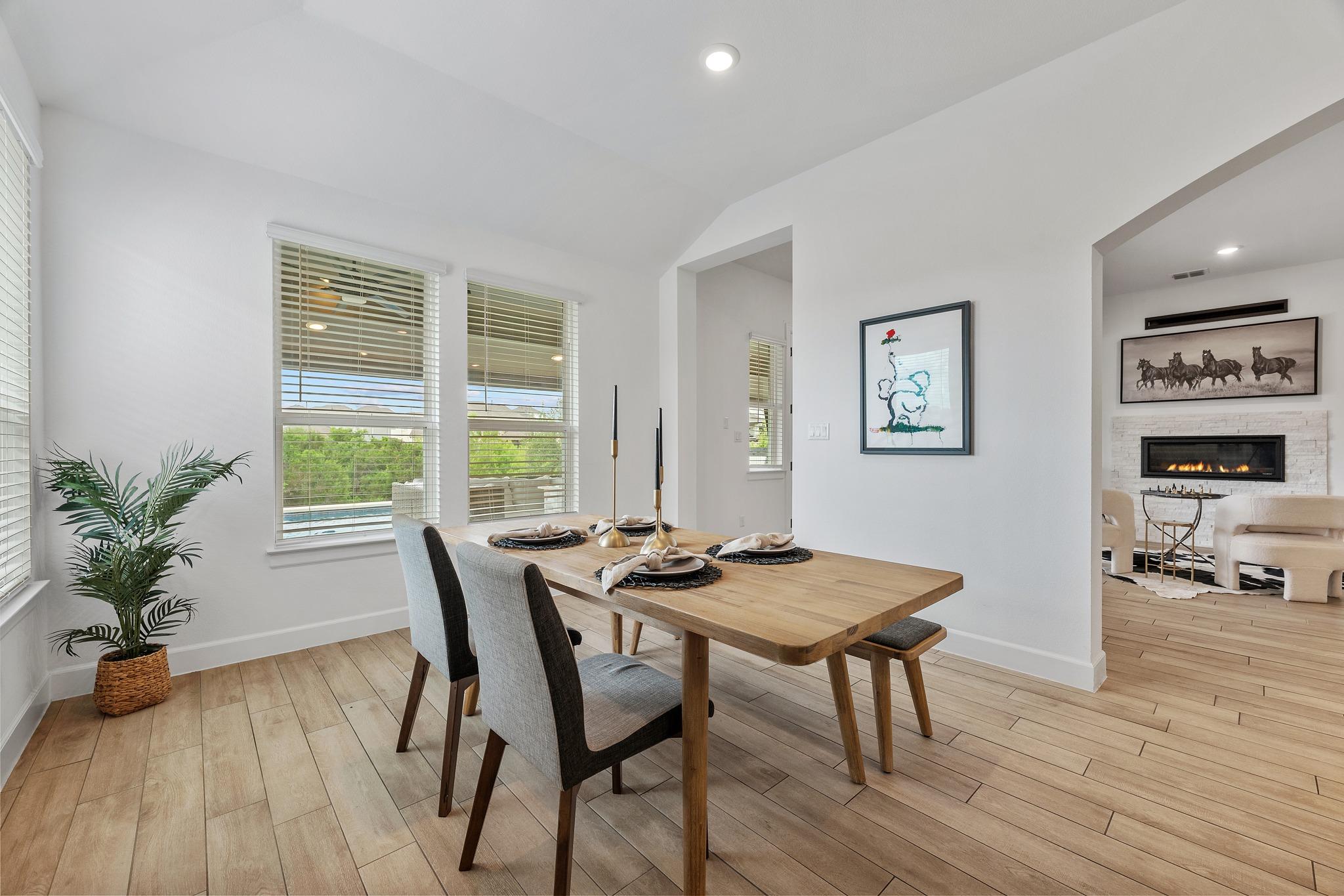 606 Bonfisk Bend Austin TX 78738