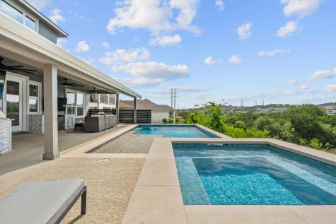 606 Bonfisk Bend Austin TX 78738