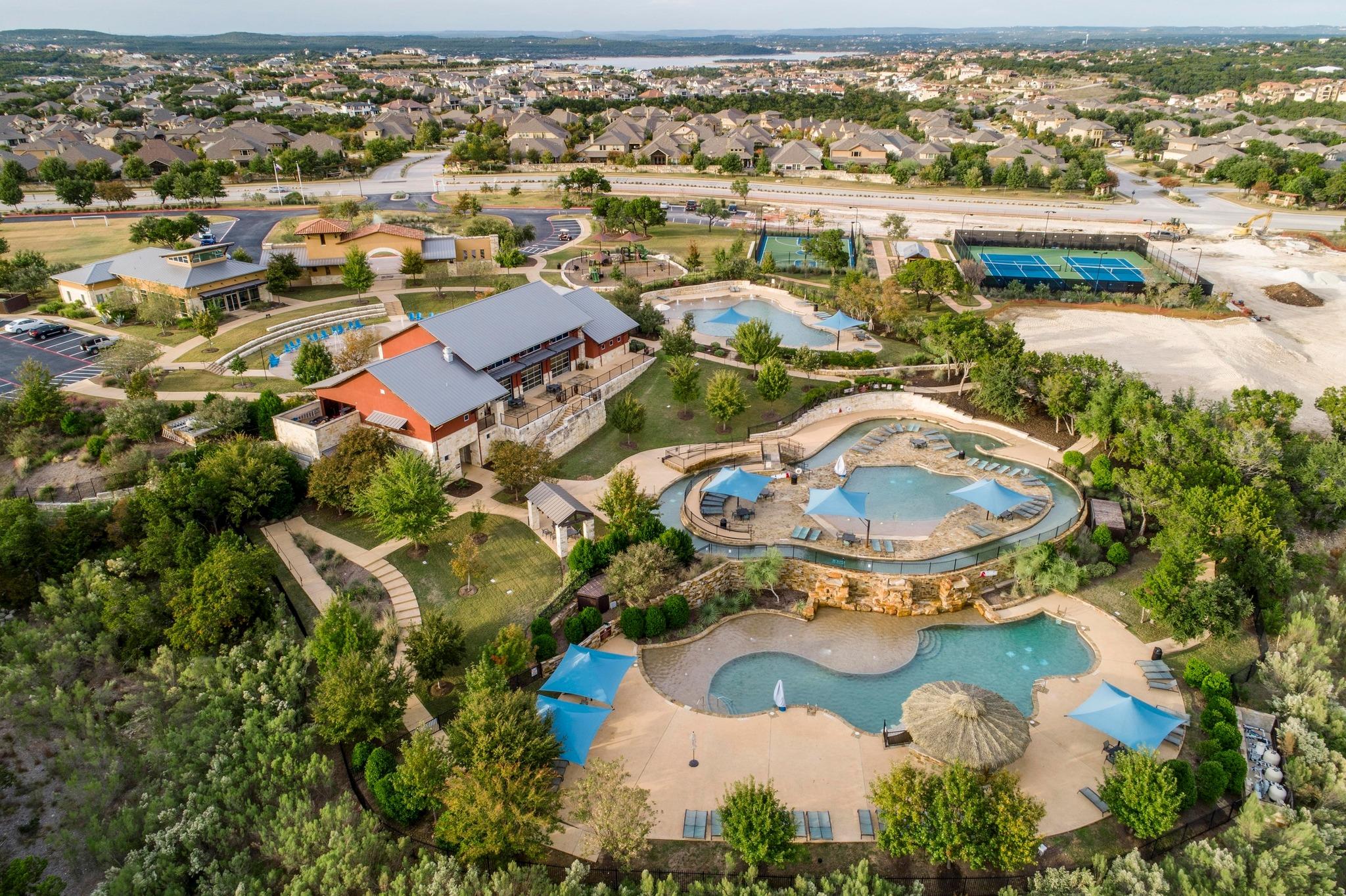 606 Bonfisk Bend Austin TX 78738
