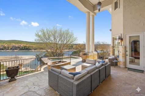 17912 Crystal Cove Jonestown TX 78645