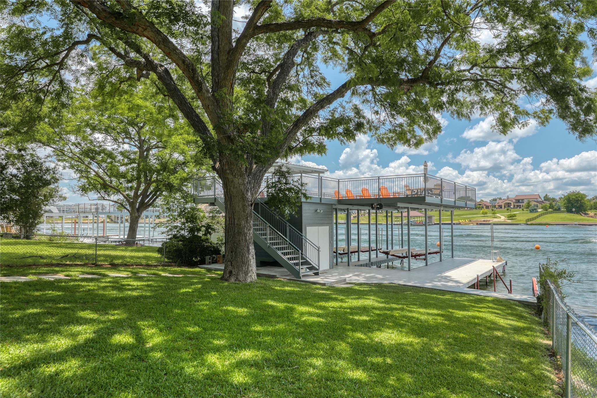525 Ellen Williams Loop Kingsland TX 78639