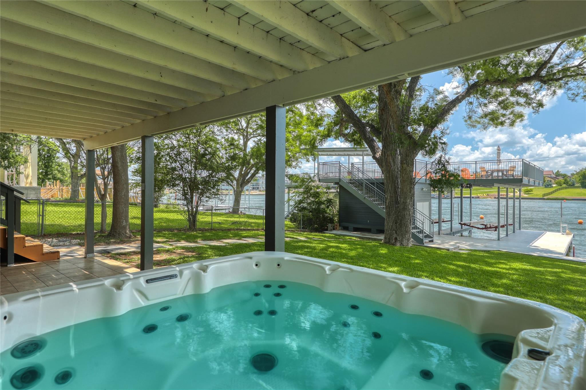 525 Ellen Williams Loop Kingsland TX 78639