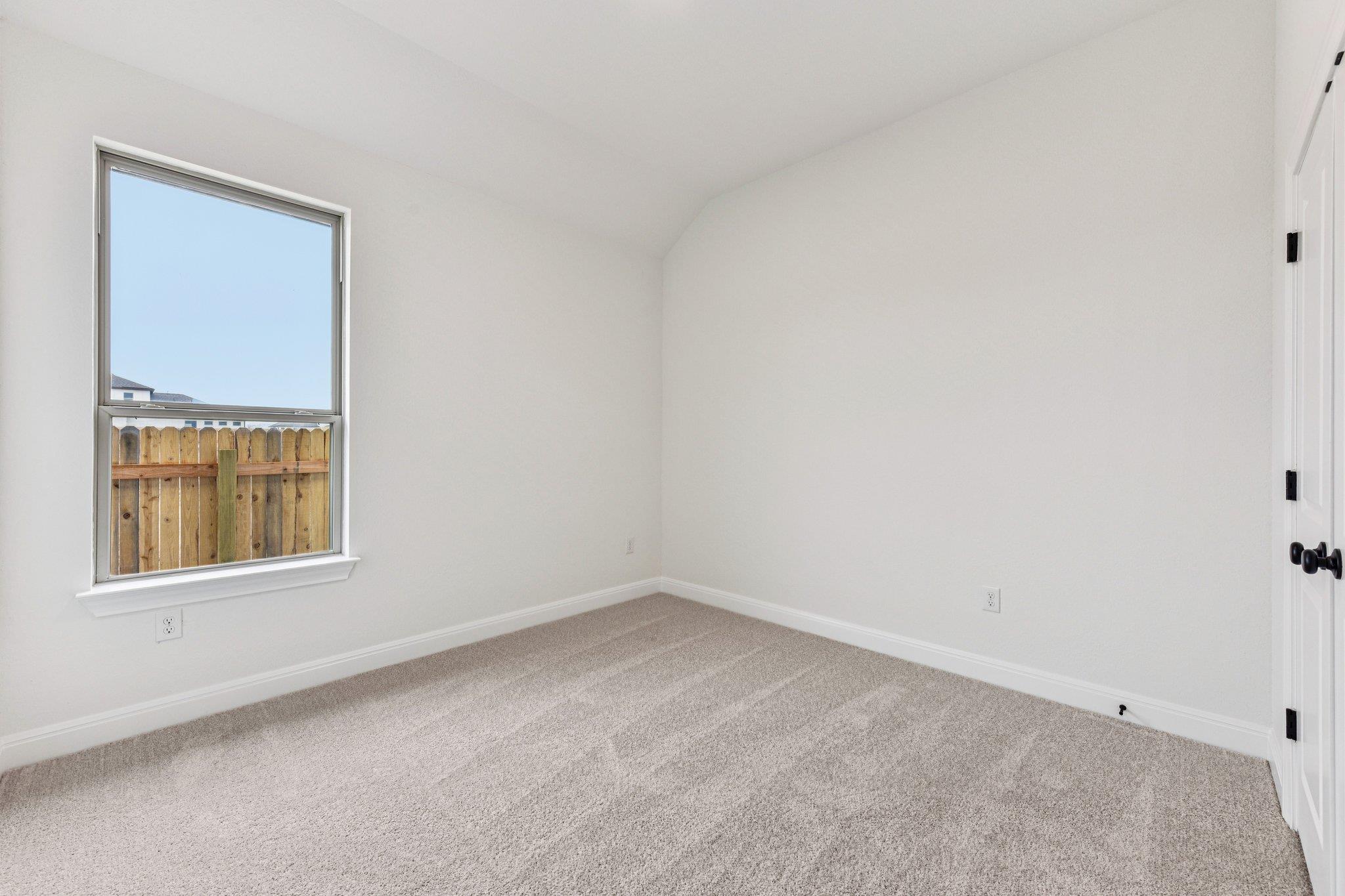 581 Treadwell Lane Kyle TX 78640