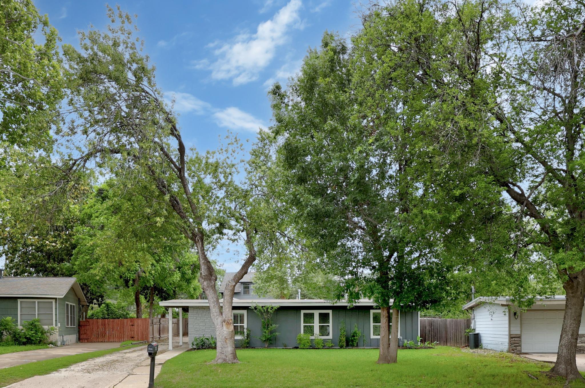 706 W Crestland Drive Austin TX 78752