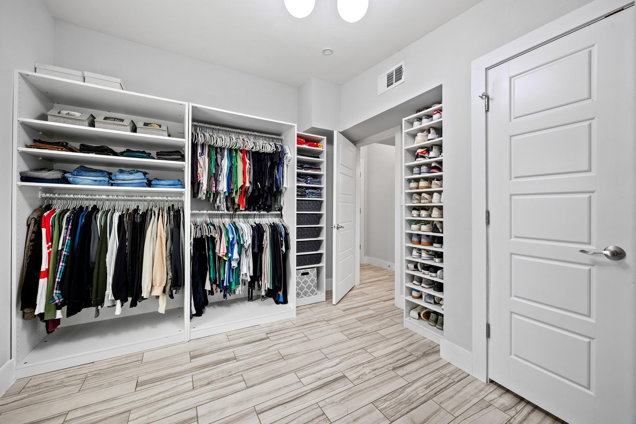 706 W Crestland Drive Austin TX 78752