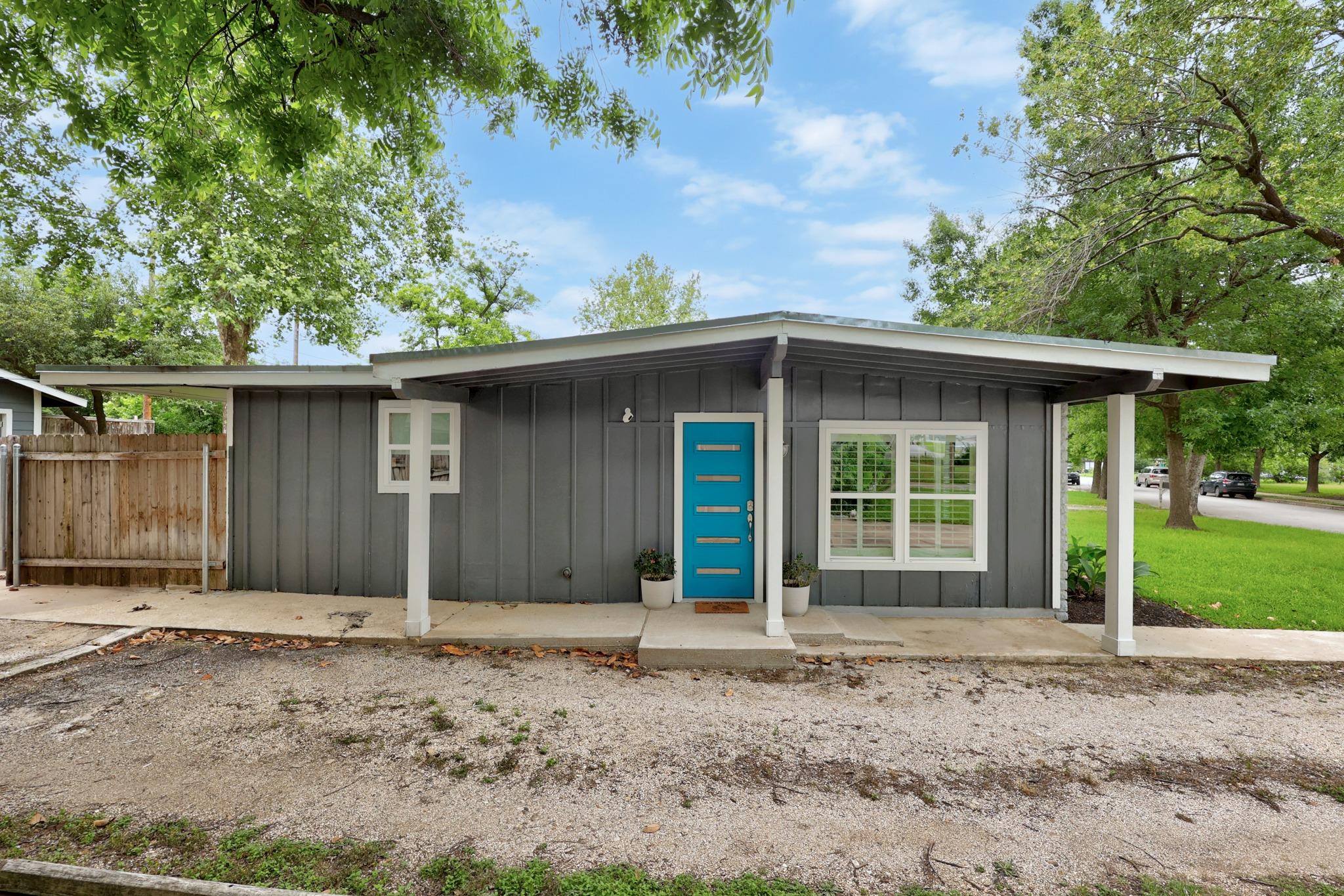 706 W Crestland Drive Austin TX 78752