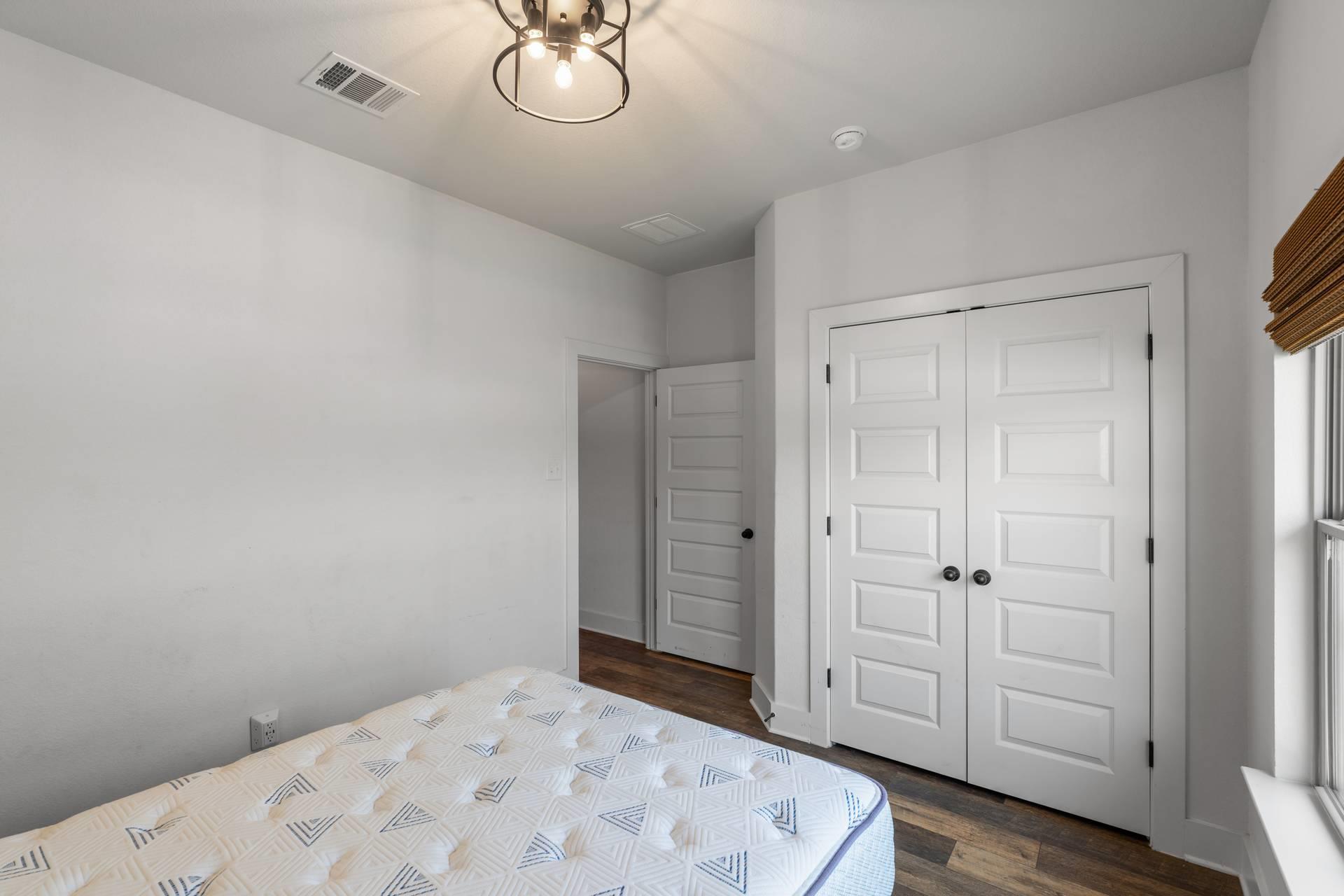 111 Brookside Street Hutto TX 78634
