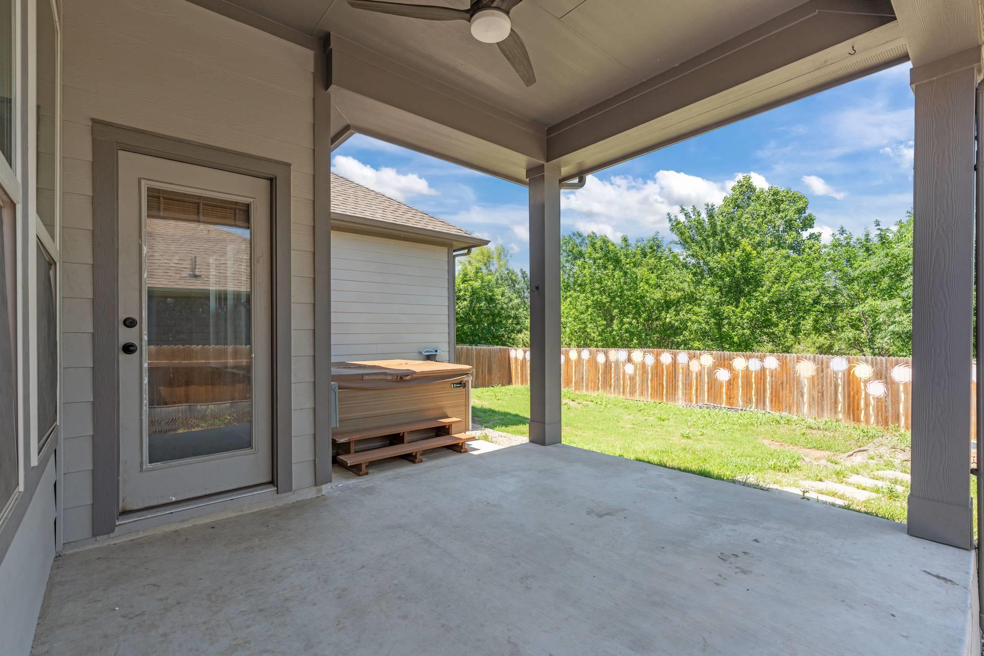 111 Brookside Street Hutto TX 78634
