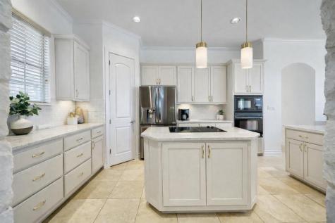 104 Running Brook Trail Spicewood TX 78669