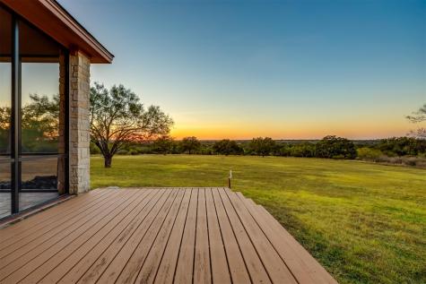 104 Running Brook Trail Spicewood TX 78669