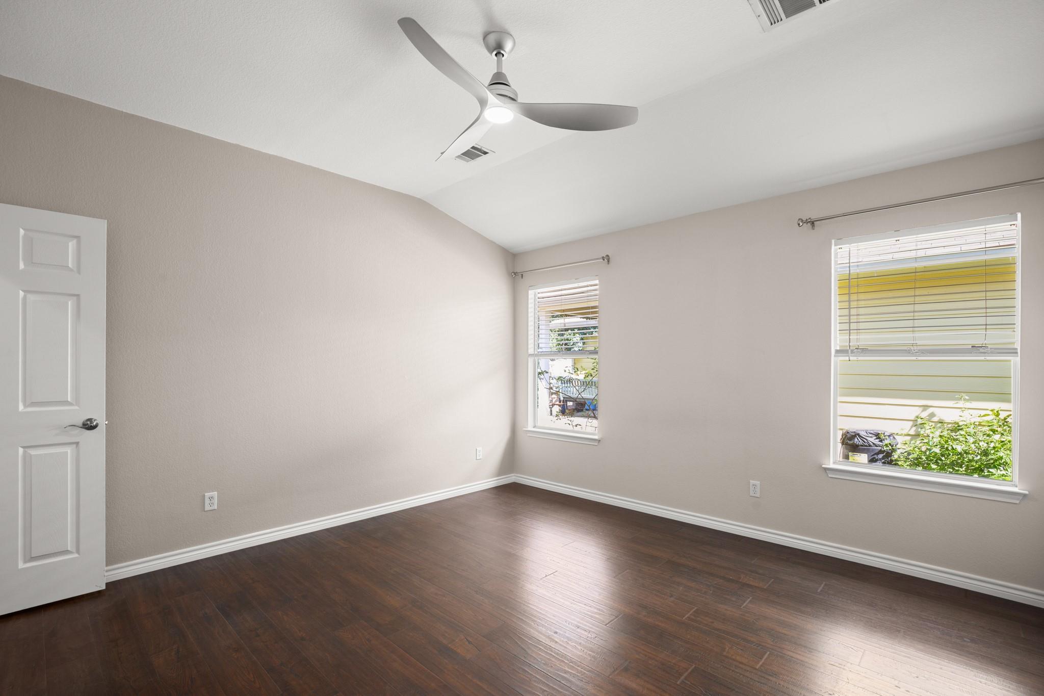 151 Sampson Kyle TX 78640