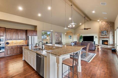 733 Dawn View Dripping Springs TX 78620
