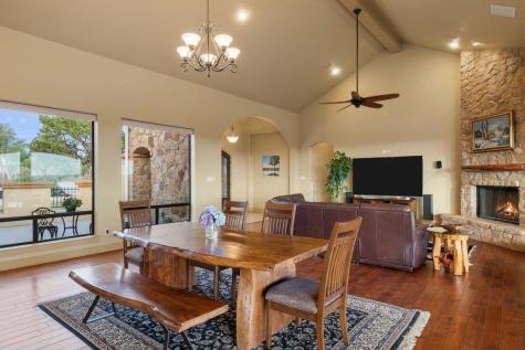 733 Dawn View Dripping Springs TX 78620