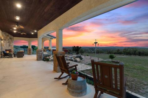 733 Dawn View Dripping Springs TX 78620