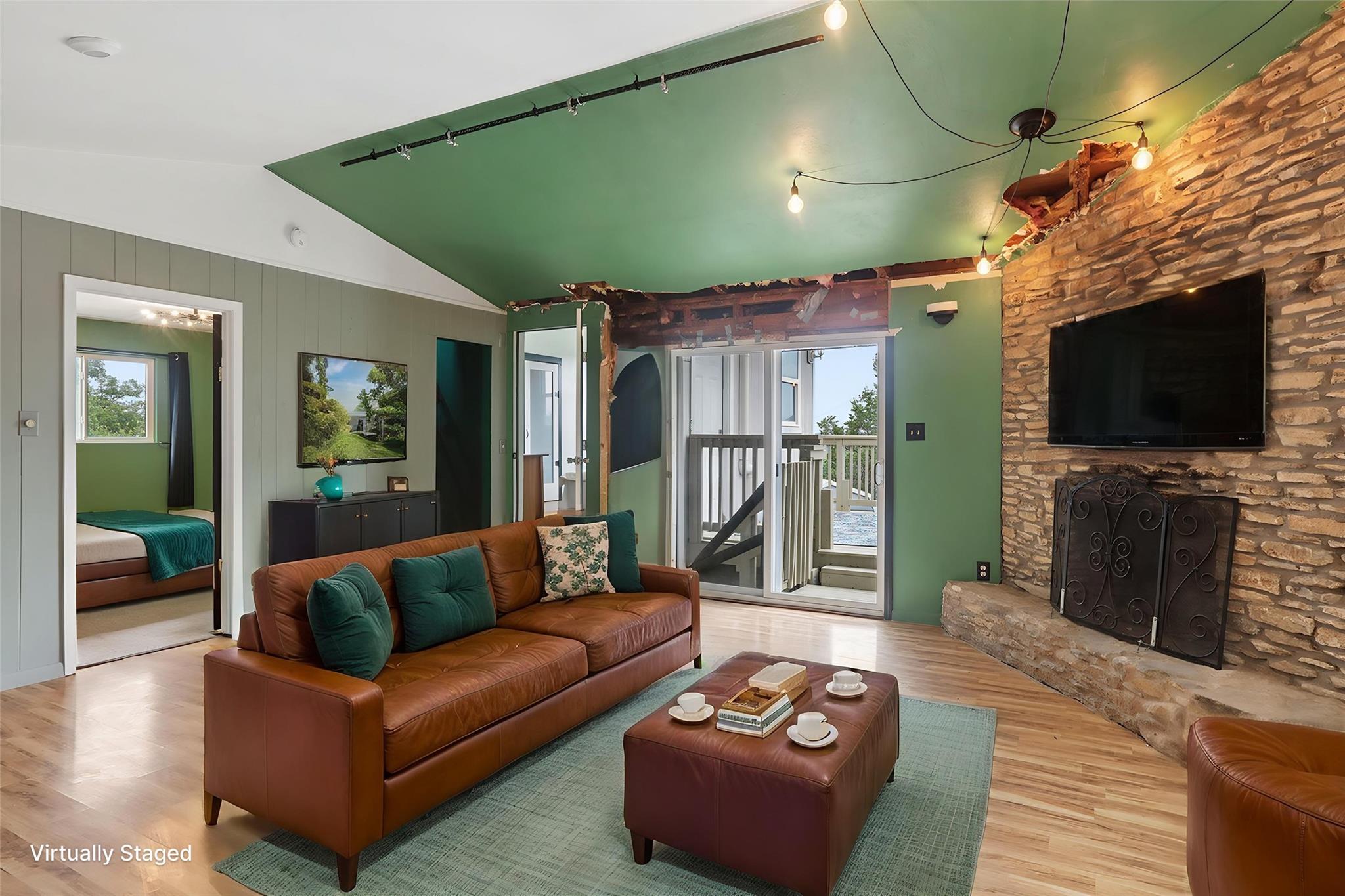 10913 Ridgeway Street Jonestown TX 78645