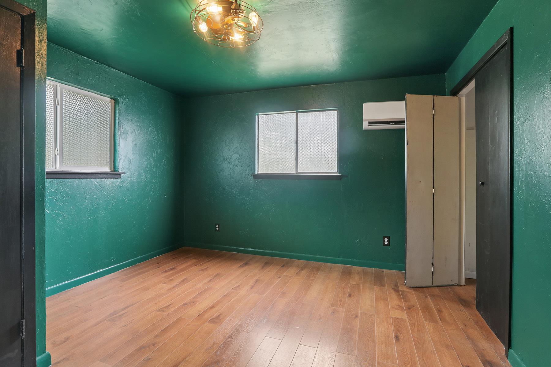 10913 Ridgeway Street Jonestown TX 78645
