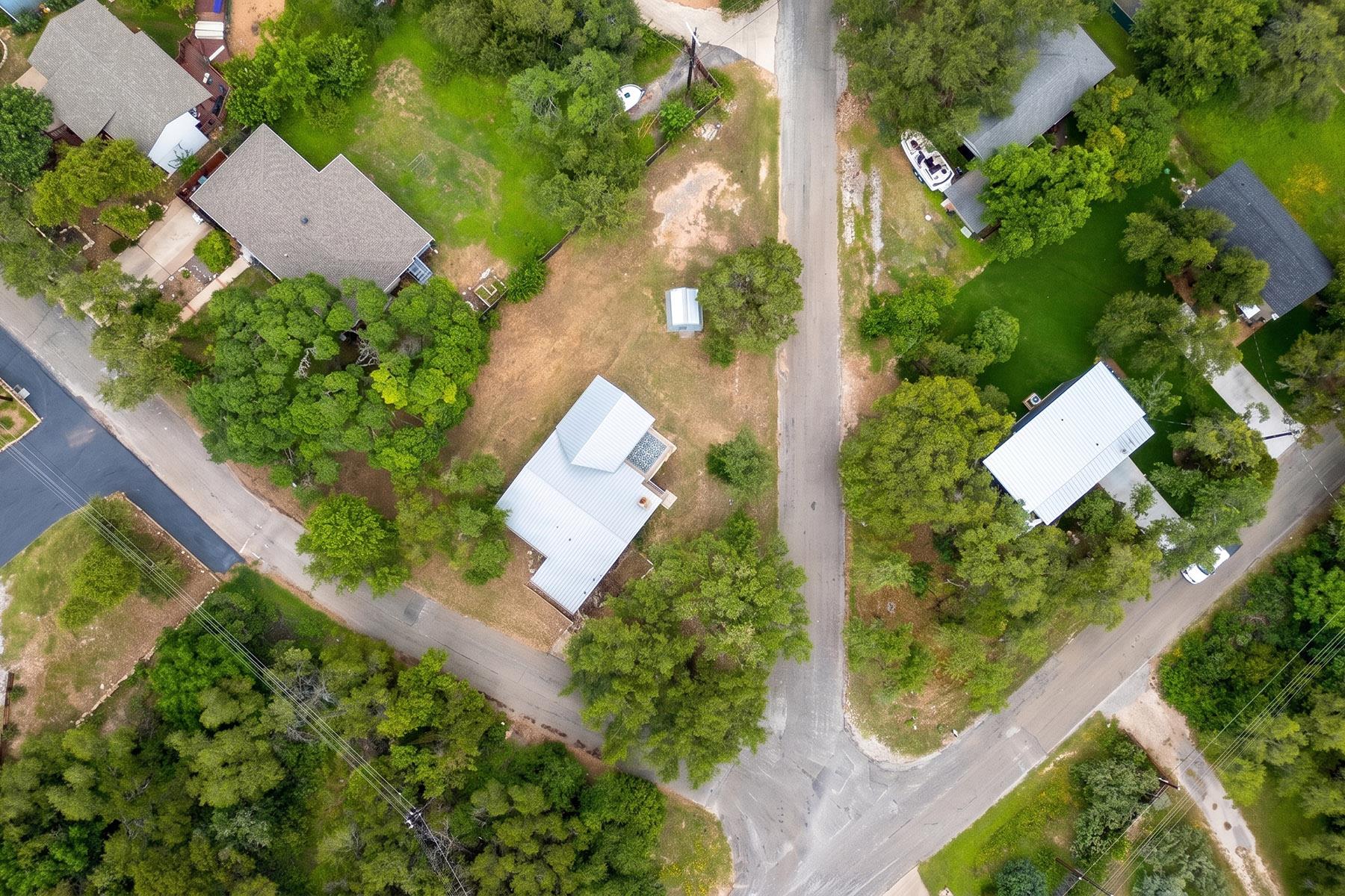 10913 Ridgeway Street Jonestown TX 78645