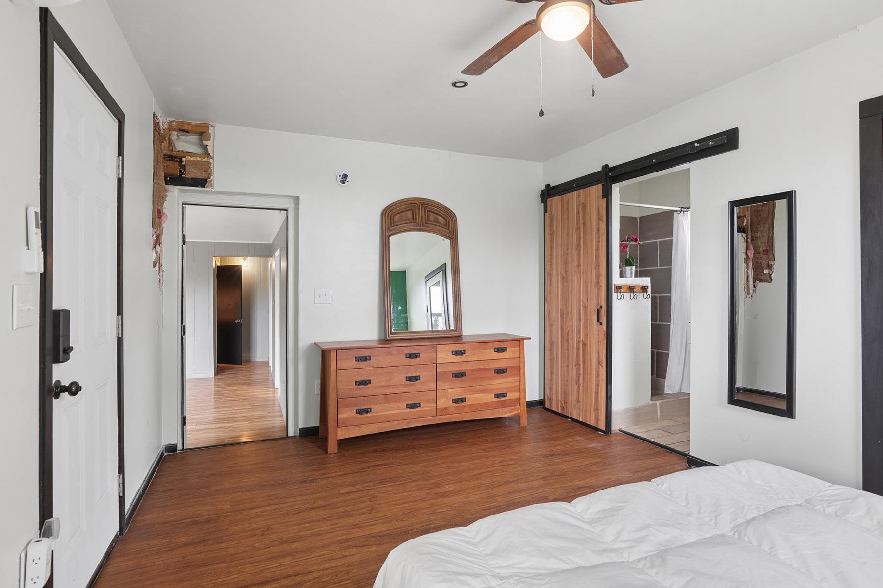 10913 Ridgeway Street Jonestown TX 78645